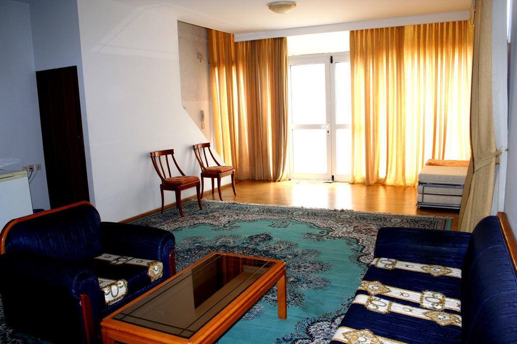 Hotel Revis Station Plataria Zewnętrze zdjęcie