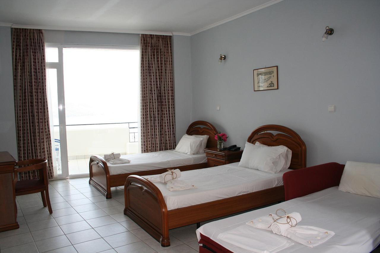 Hotel Revis Station Plataria Zewnętrze zdjęcie
