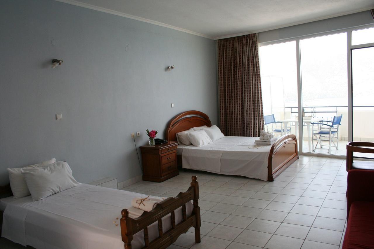 Hotel Revis Station Plataria Zewnętrze zdjęcie